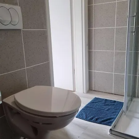 Ferienwohnung/monteurwohnung Alte Garage Daire Ahnatal