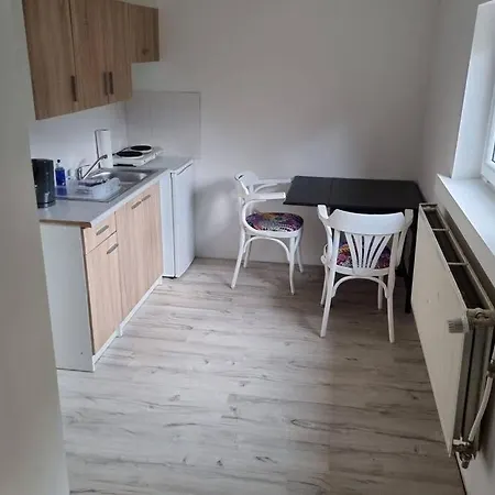 Ferienwohnung/monteurwohnung Alte Garage *