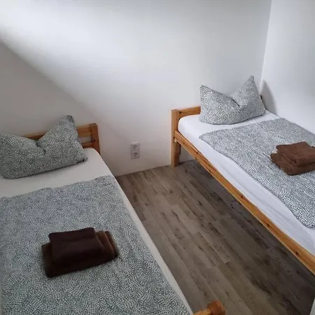 Ferienwohnung/monteurwohnung Alte Garage Ahnatal