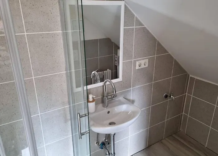 Apartment Ferienwohnung/monteurwohnung Alte Garage *