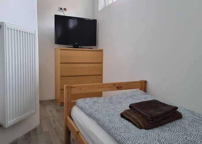 Ferienwohnung/monteurwohnung Alte Garage Apartment Ahnatal