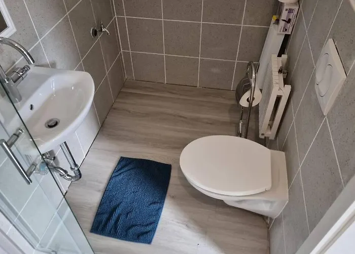 Ferienwohnung/monteurwohnung Alte Garage *